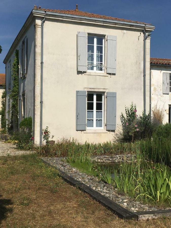Tilleuls Et Bambous Hotel Saint-Sauveur-d'Aunis Luaran gambar