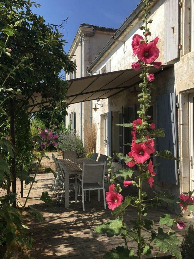 Tilleuls Et Bambous Hotel Saint-Sauveur-d'Aunis Luaran gambar