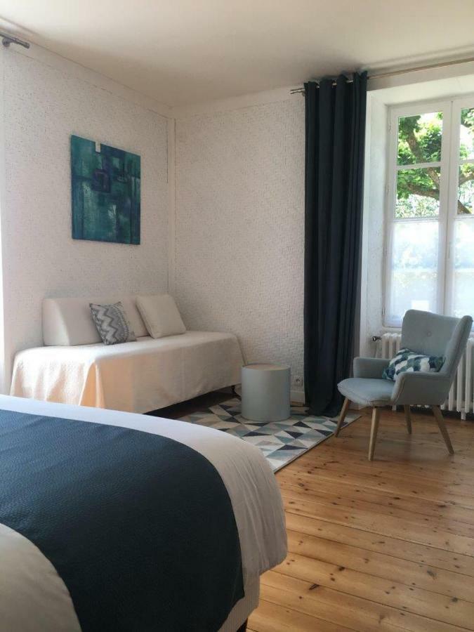 Tilleuls Et Bambous Hotel Saint-Sauveur-d'Aunis Luaran gambar